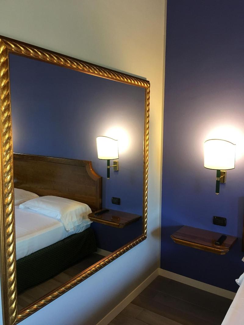 Hotel Don Carlo - Oda