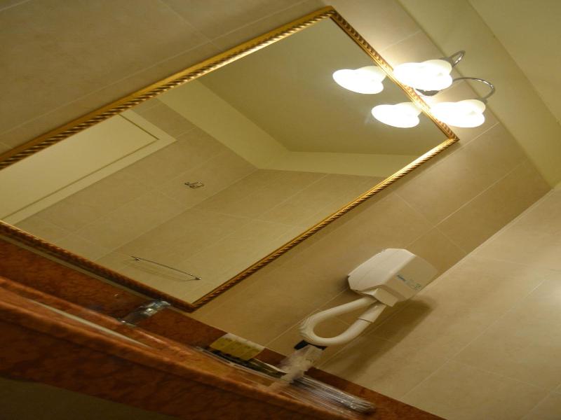 Hotel Don Carlo - Oda