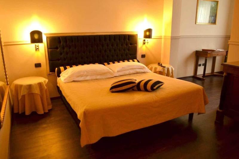 Hotel Don Carlo - Oda