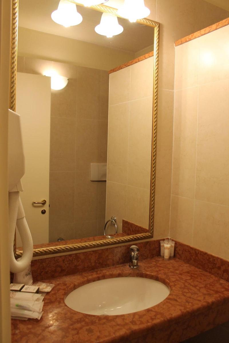 Hotel Don Carlo - Oda