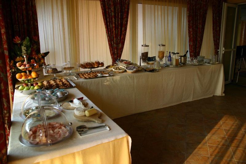 Hotel Don Carlo - Restoran