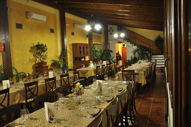 Borgo Patierno Agristor Country House - Restoran