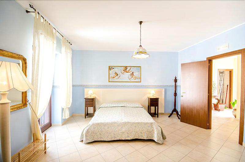 Iris Bed And Breakfast - Oda
