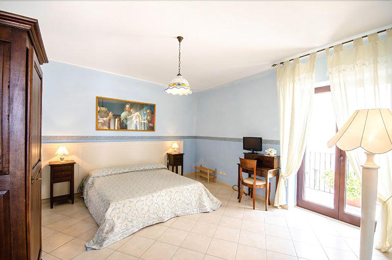 Iris Bed And Breakfast - Oda