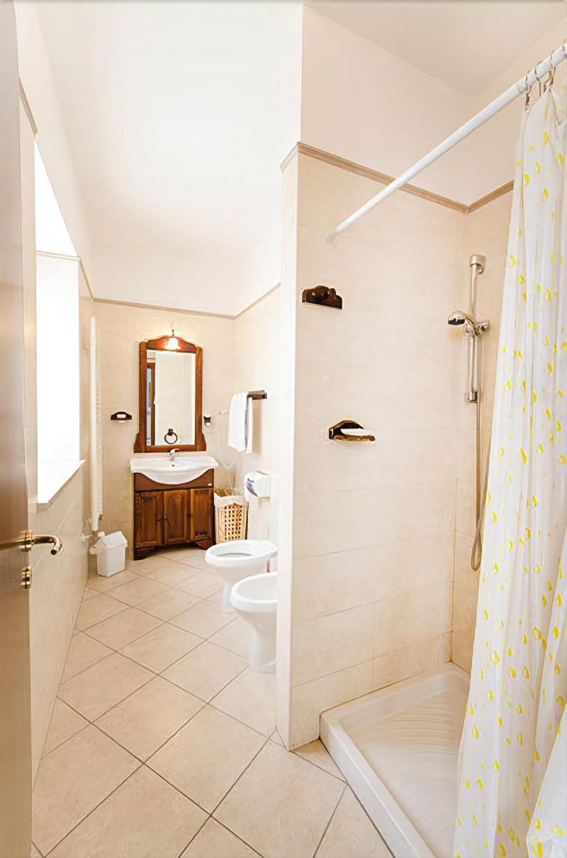 Iris Bed And Breakfast - Oda