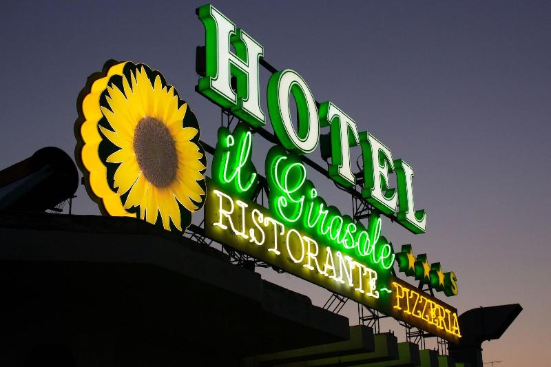 Hotel Il Girasole - Genel