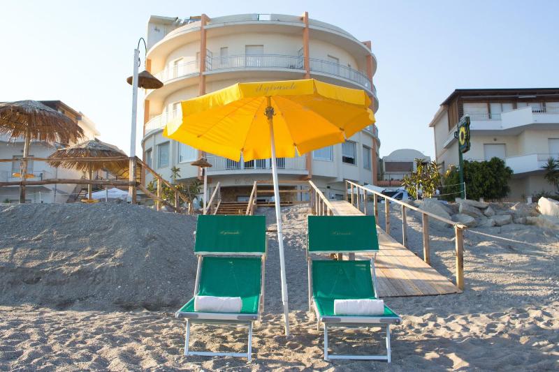Hotel Il Girasole - Plaj