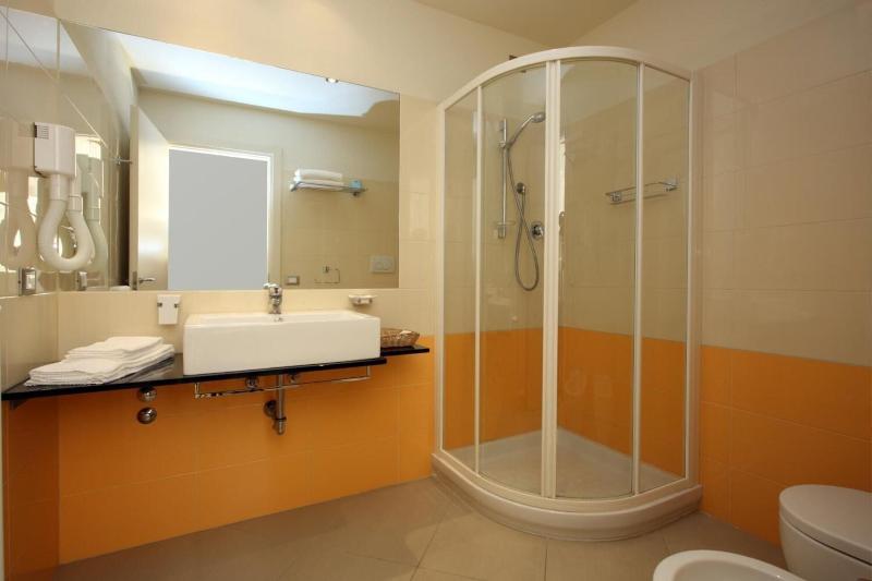 Noha Suite Hotel - Oda