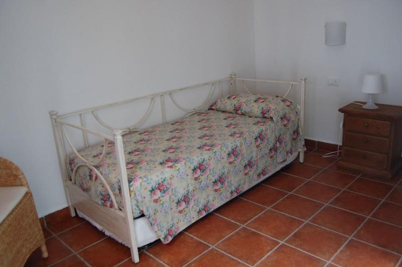 Borgo Valmarina - Genel