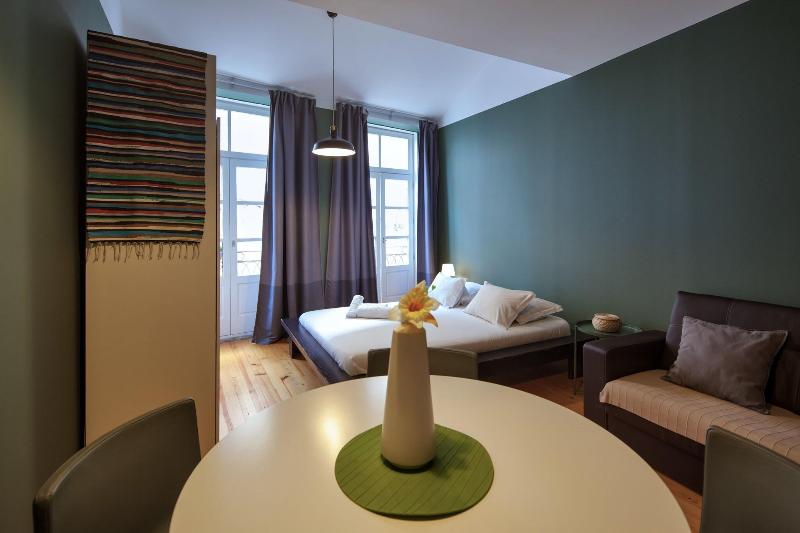 Aparthotel Oporto Entreparedes - Genel