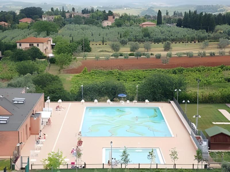 Camping Il Boschetto Di Piemma - Havuz