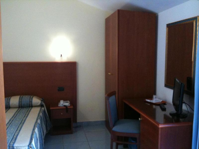 Hotel Serenella - Genel