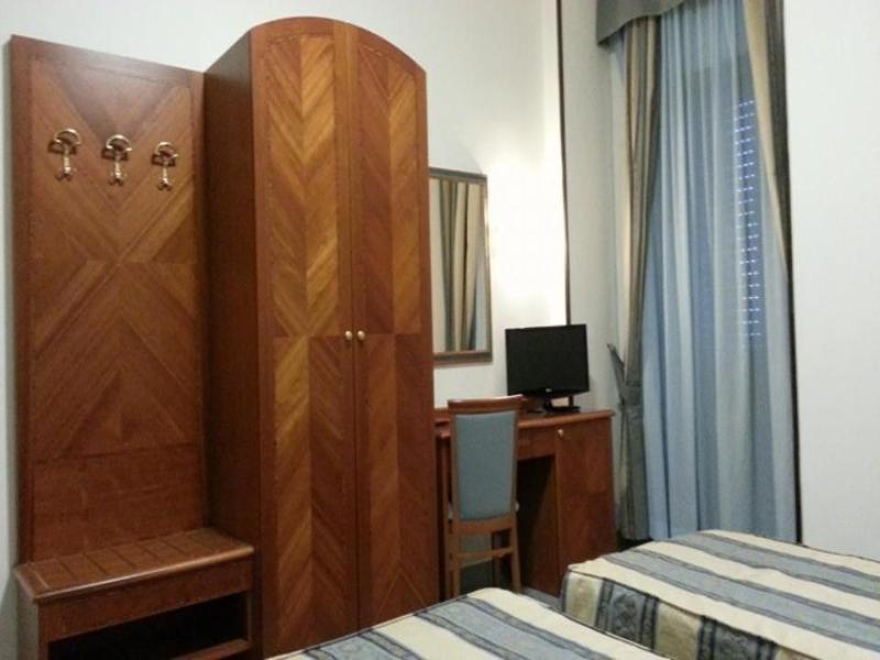 Hotel Serenella - Oda