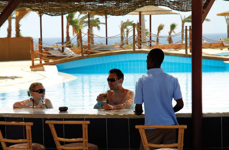 Bliss Nada Beach Resort - Bar