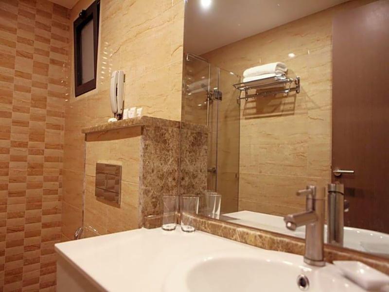 Almond Hotel Apartments - Genel
