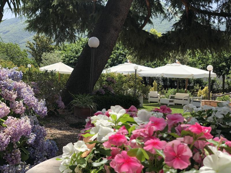 Yellow Park Hotel Restaurant - Genel