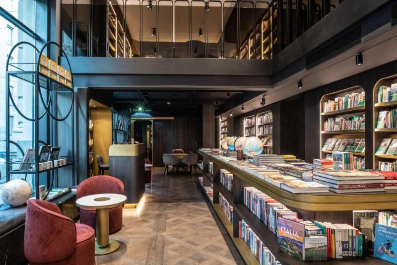 Radisson Collection Palazzo Touring Club Milan - Lobi