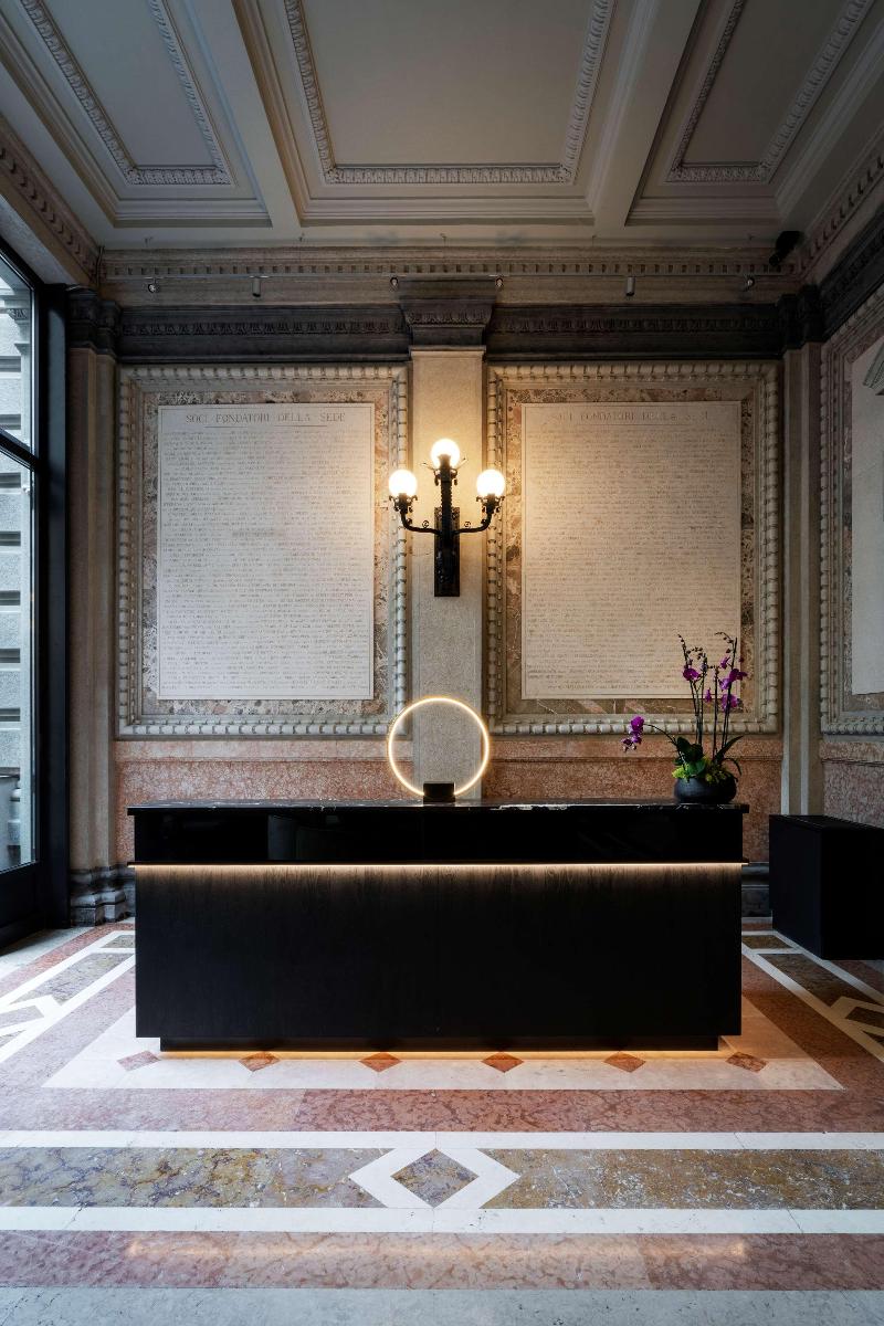 Radisson Collection Palazzo Touring Club Milan - Lobi