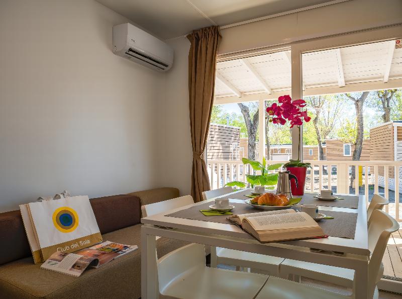 Club del Sole Rimini Family Resort - Oda