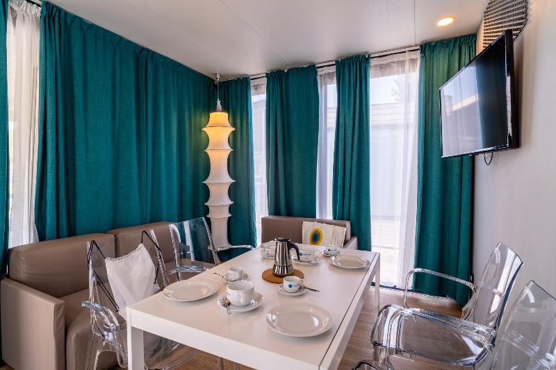 Club del Sole Rimini Family Resort - Oda