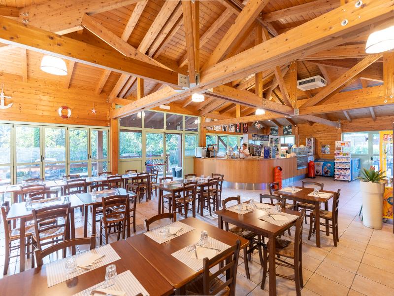 Club del Sole Rivaverde Easy Camping Village - Restoran