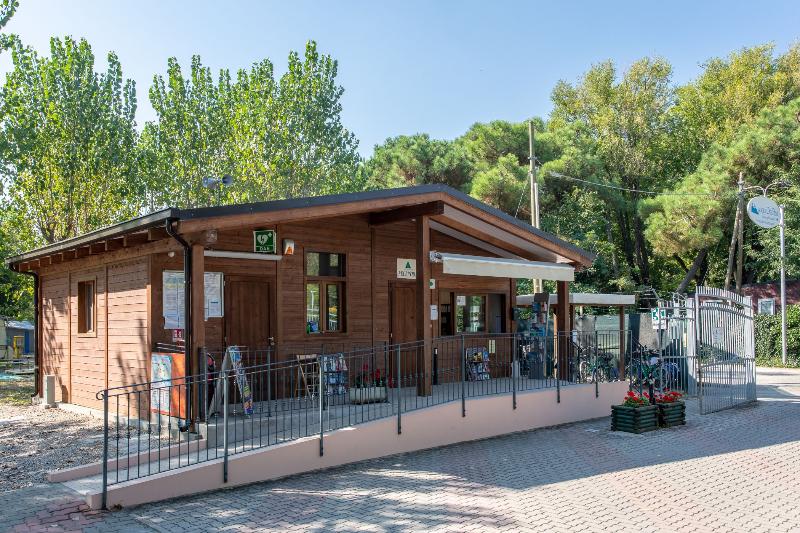 Club del Sole Pini Beach Village - Lobi
