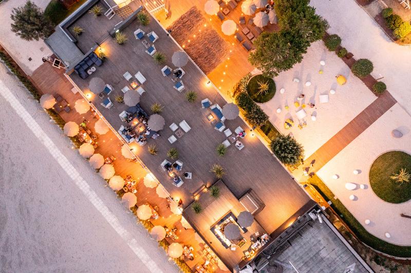 Club del Sole Pini Beach Village - Teras