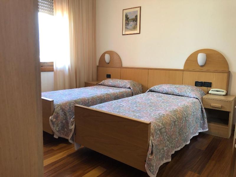 Hotel Shangri-La - Oda