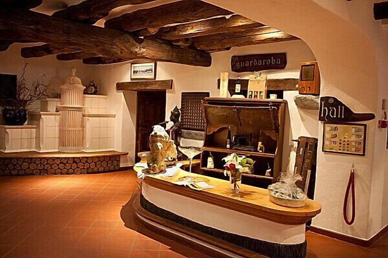 La Brace Hotel & Restaurant - Lobi