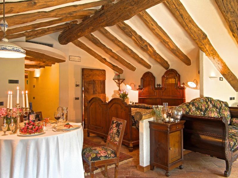 La Brace Hotel & Restaurant - Oda