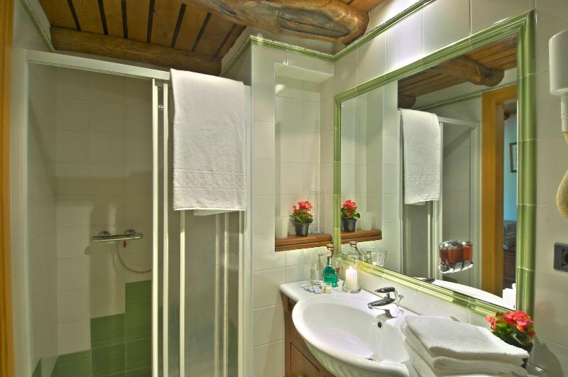 La Brace Hotel & Restaurant - Oda