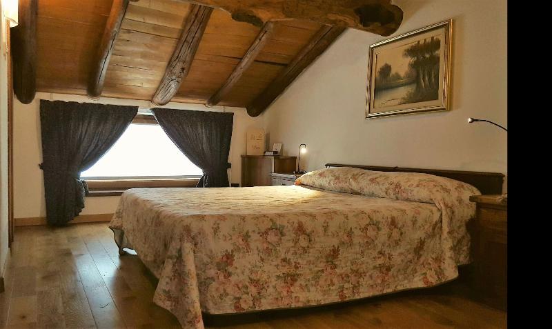 La Brace Hotel & Restaurant - Oda
