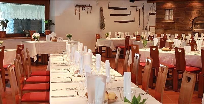 La Brace Hotel & Restaurant - Restoran