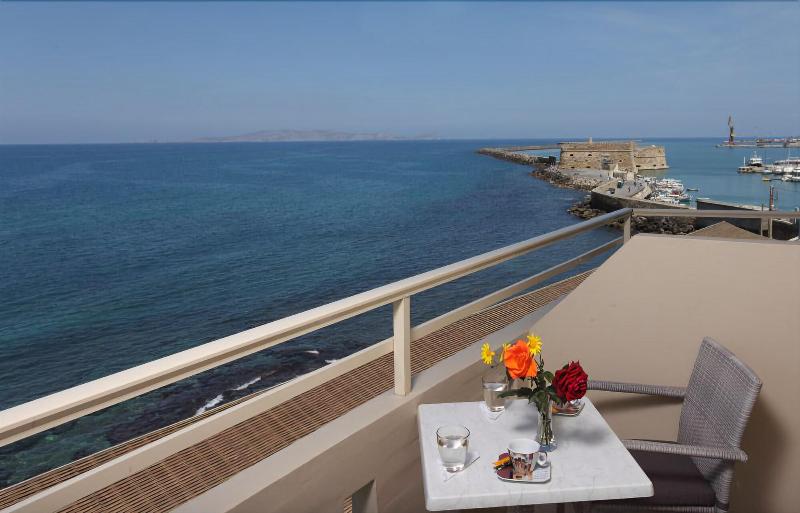 Kronos Hotel - Genel