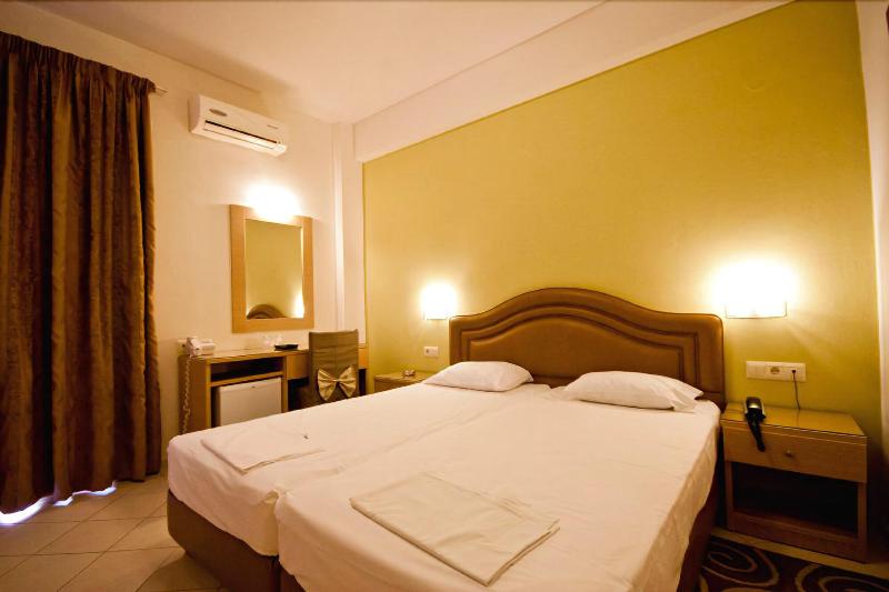 Kronos Hotel - Oda