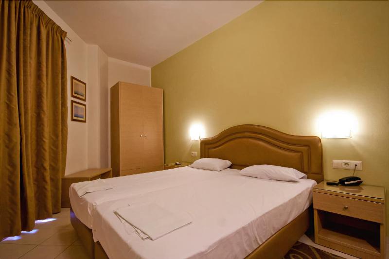 Kronos Hotel - Oda