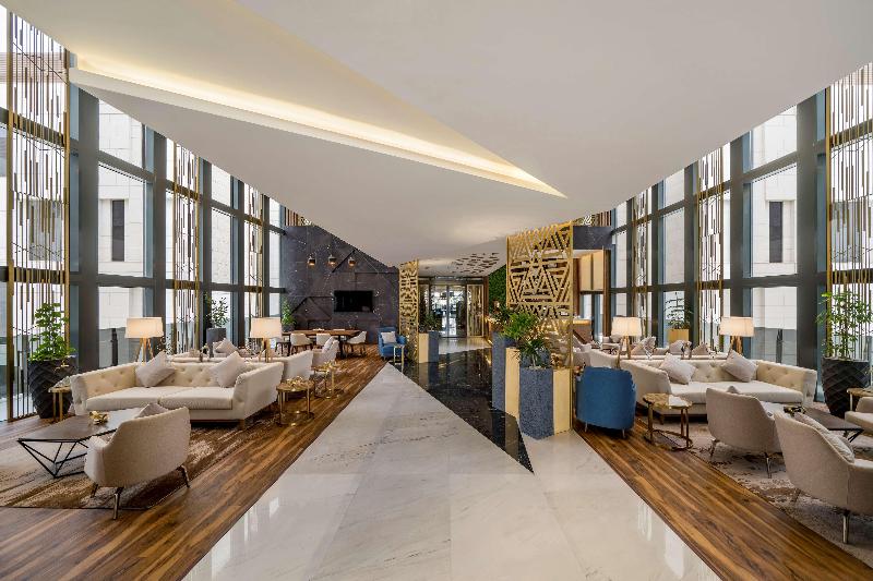Radisson Blu Hotel Riyadh Qurtuba - Bar