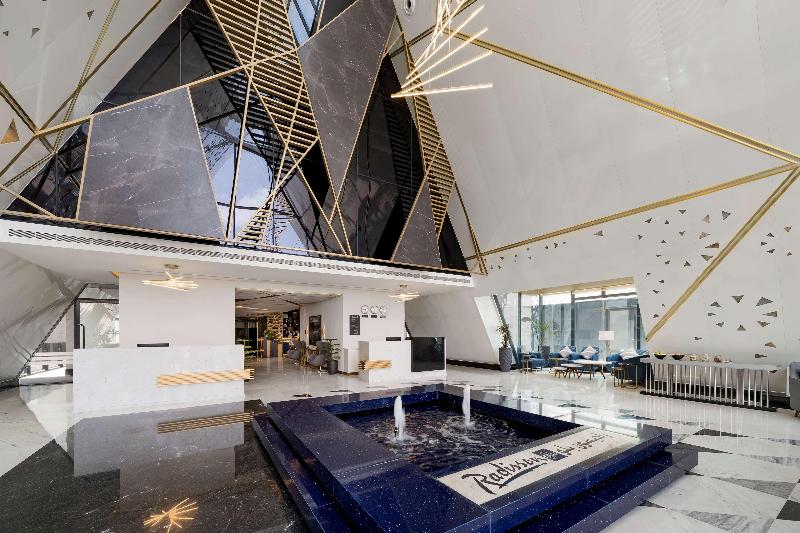 Radisson Blu Hotel Riyadh Qurtuba - Lobi