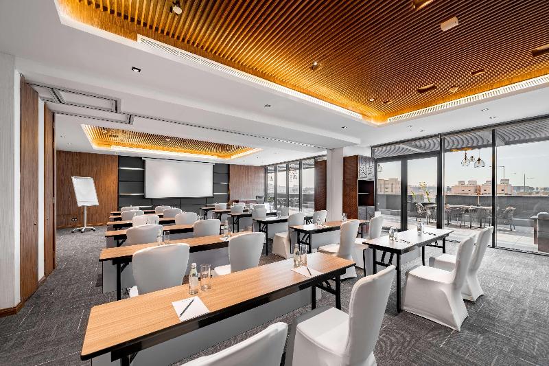Radisson Blu Hotel Riyadh Qurtuba - Toplantı