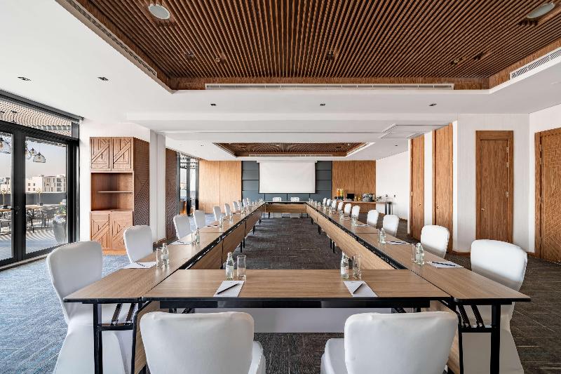 Radisson Blu Hotel Riyadh Qurtuba - Toplantı