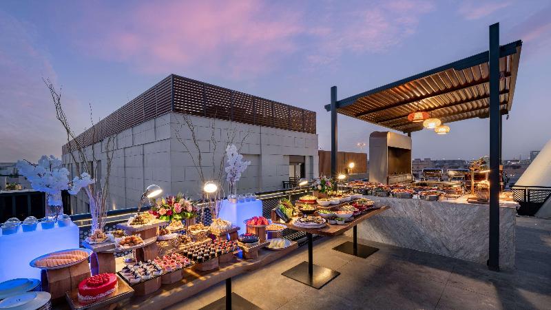 Radisson Blu Hotel Riyadh Qurtuba - Restoran