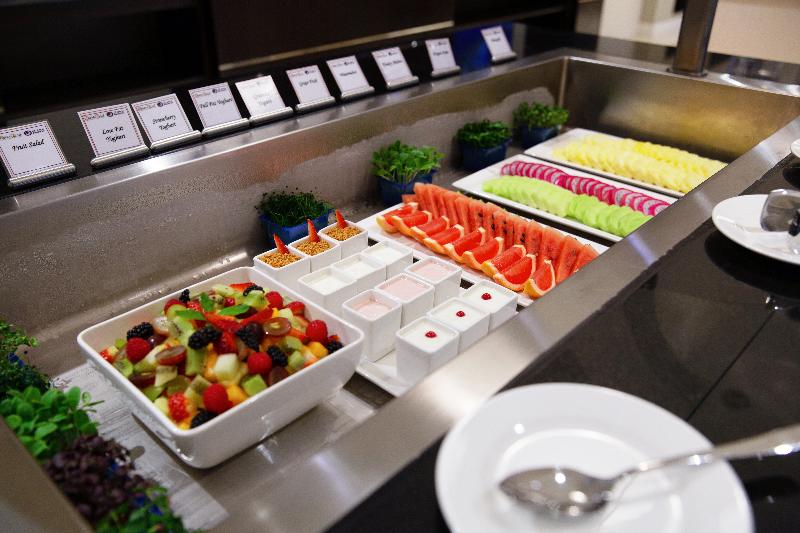 Premier Inn Doha Airport - Restoran