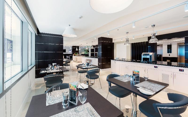 Premier Inn Doha Airport - Restoran