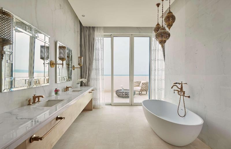 Hilton Salwa Beach Resort & Villas - Oda