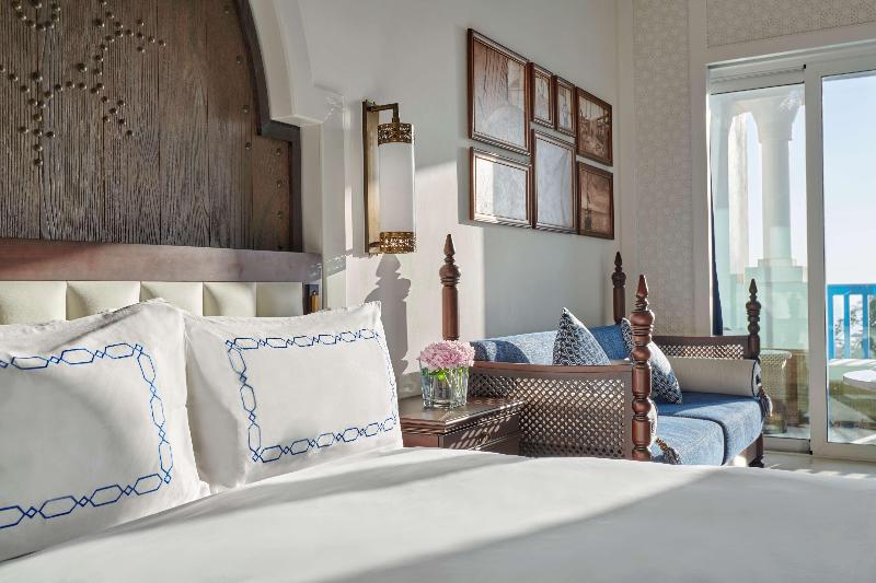 Hilton Salwa Beach Resort & Villas - Oda