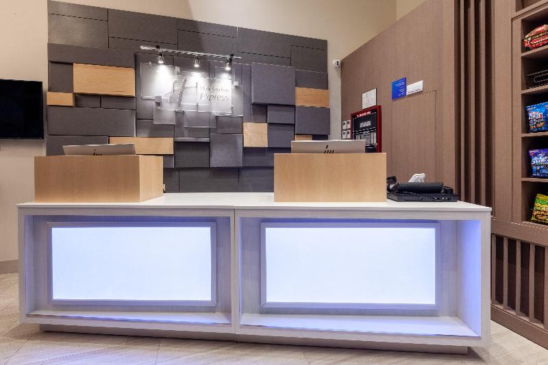 Holiday Inn Express NYC Brooklyn - Sunset Park - Genel