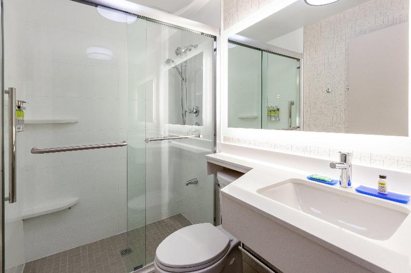 Holiday Inn Express NYC Brooklyn - Sunset Park - Oda