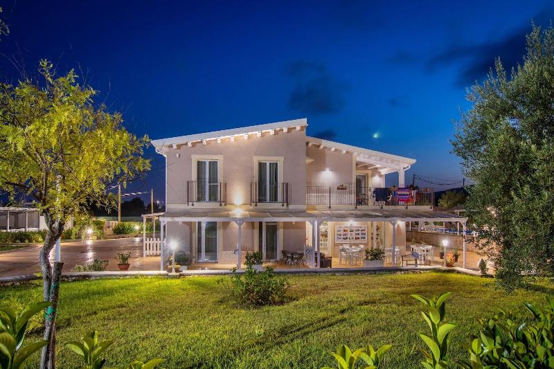 Tramonto Ibleo Resort - Genel