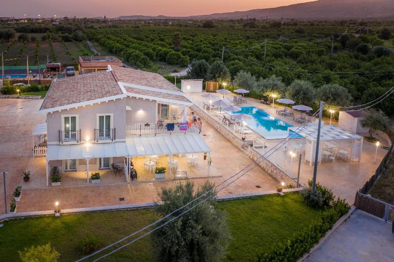 Tramonto Ibleo Resort - Genel