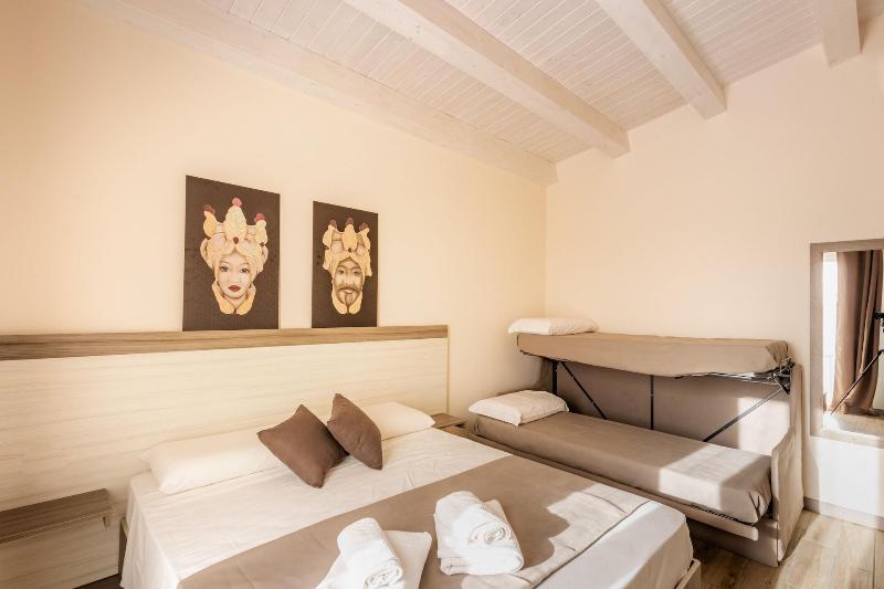 Tramonto Ibleo Resort - Oda